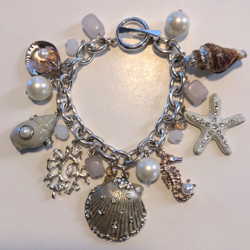 Beautiful Beach Themed Charm Bracelet